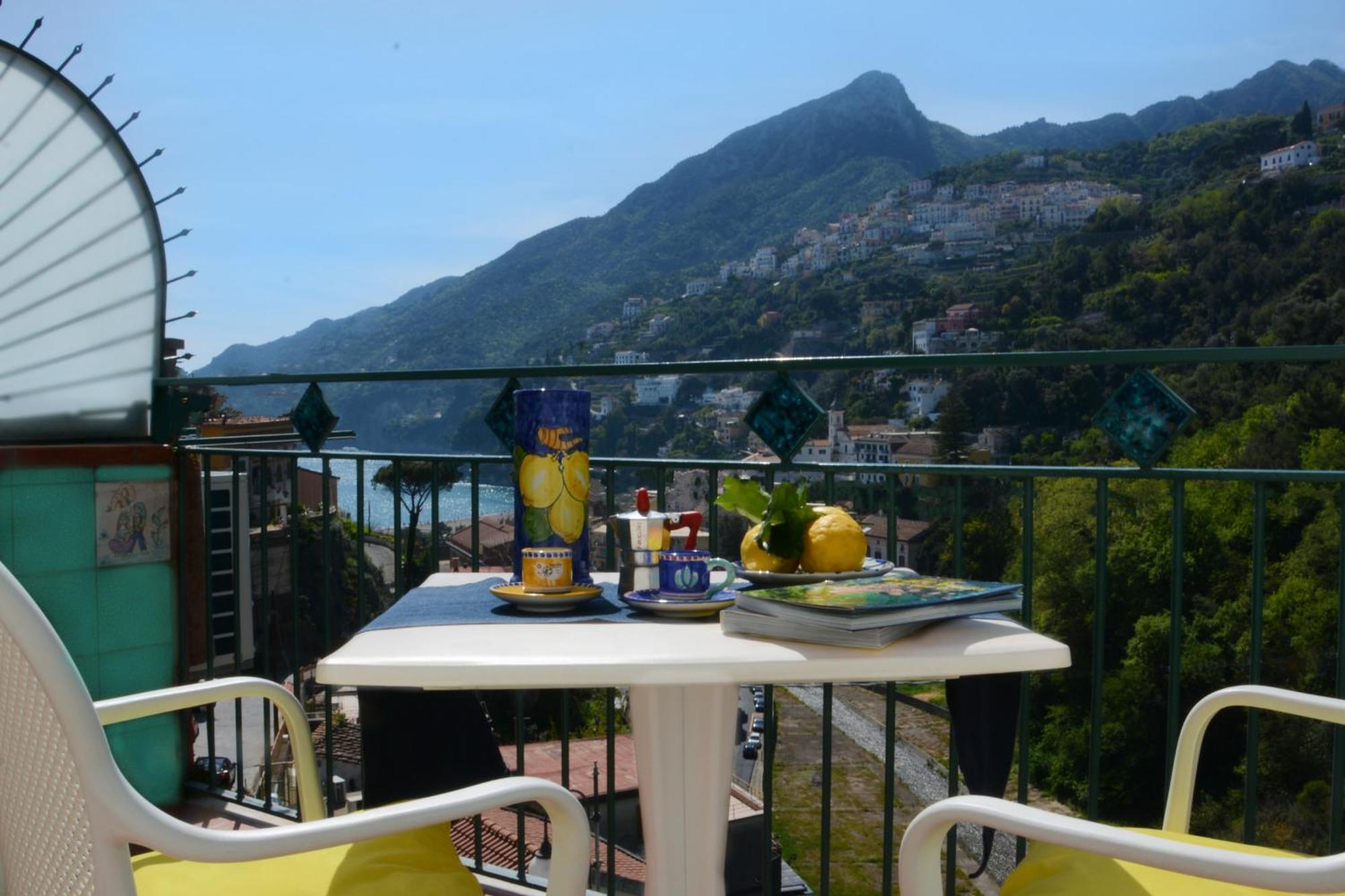 Апартаменти Panoramic Flat Amalfi Coast - Sea View 1 В'єтрі Екстер'єр фото