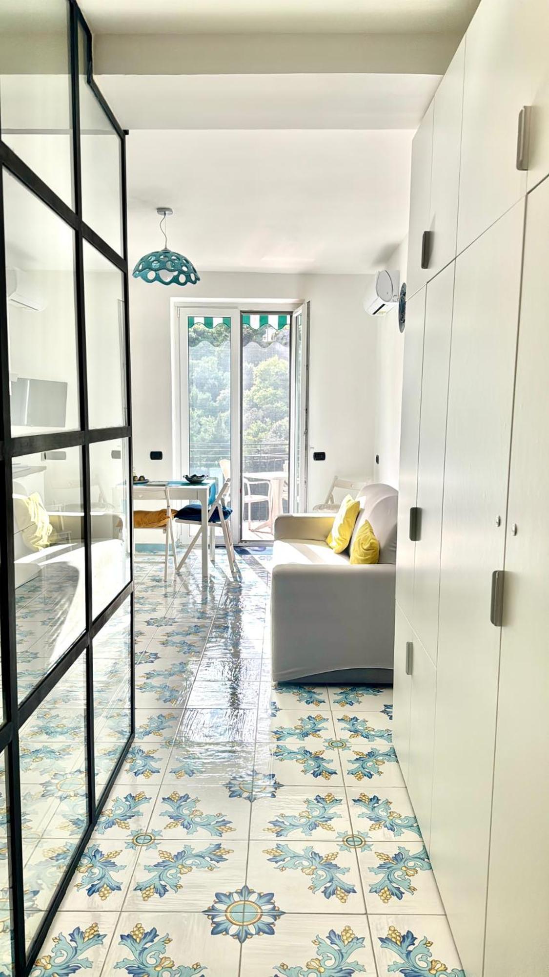Апартаменти Panoramic Flat Amalfi Coast - Sea View 1 В'єтрі Екстер'єр фото