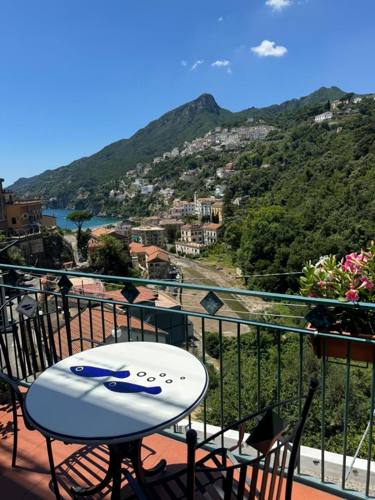 Апартаменти Panoramic Flat Amalfi Coast - Sea View 1 В'єтрі Екстер'єр фото